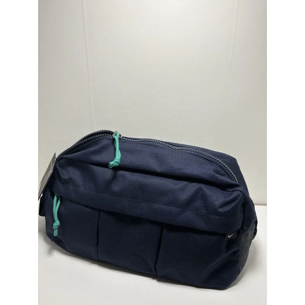 Nike Unisex Sport Shoe Tote Travel/Gym Bag Obsidian/Black 13L Navy Blue